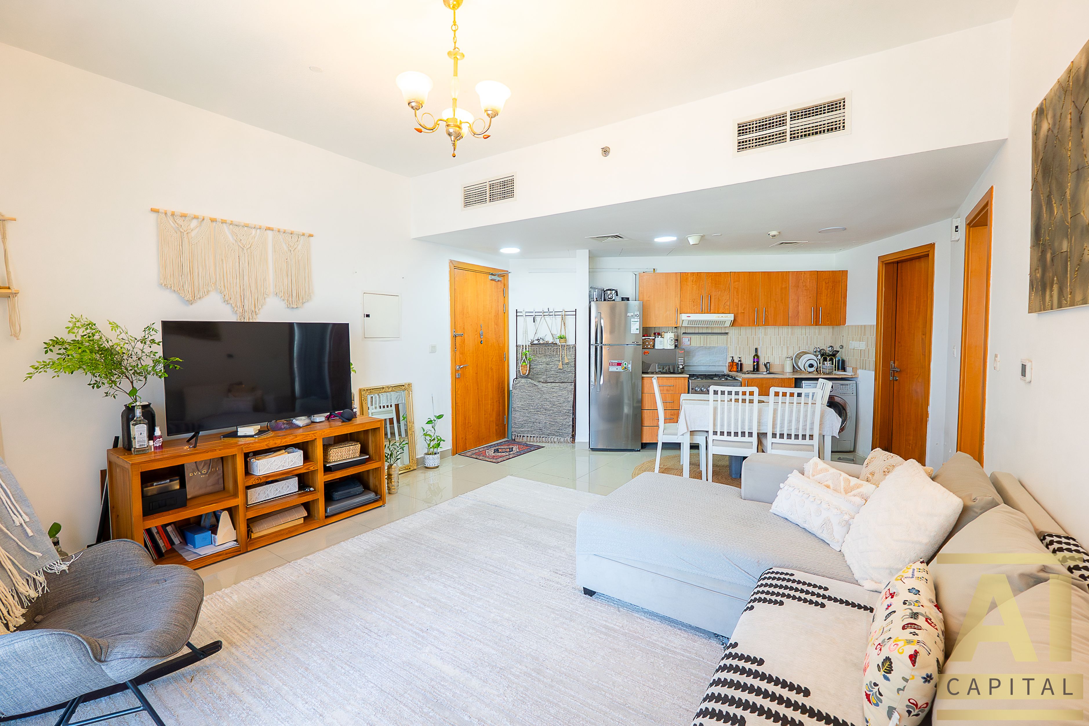 apartment card
