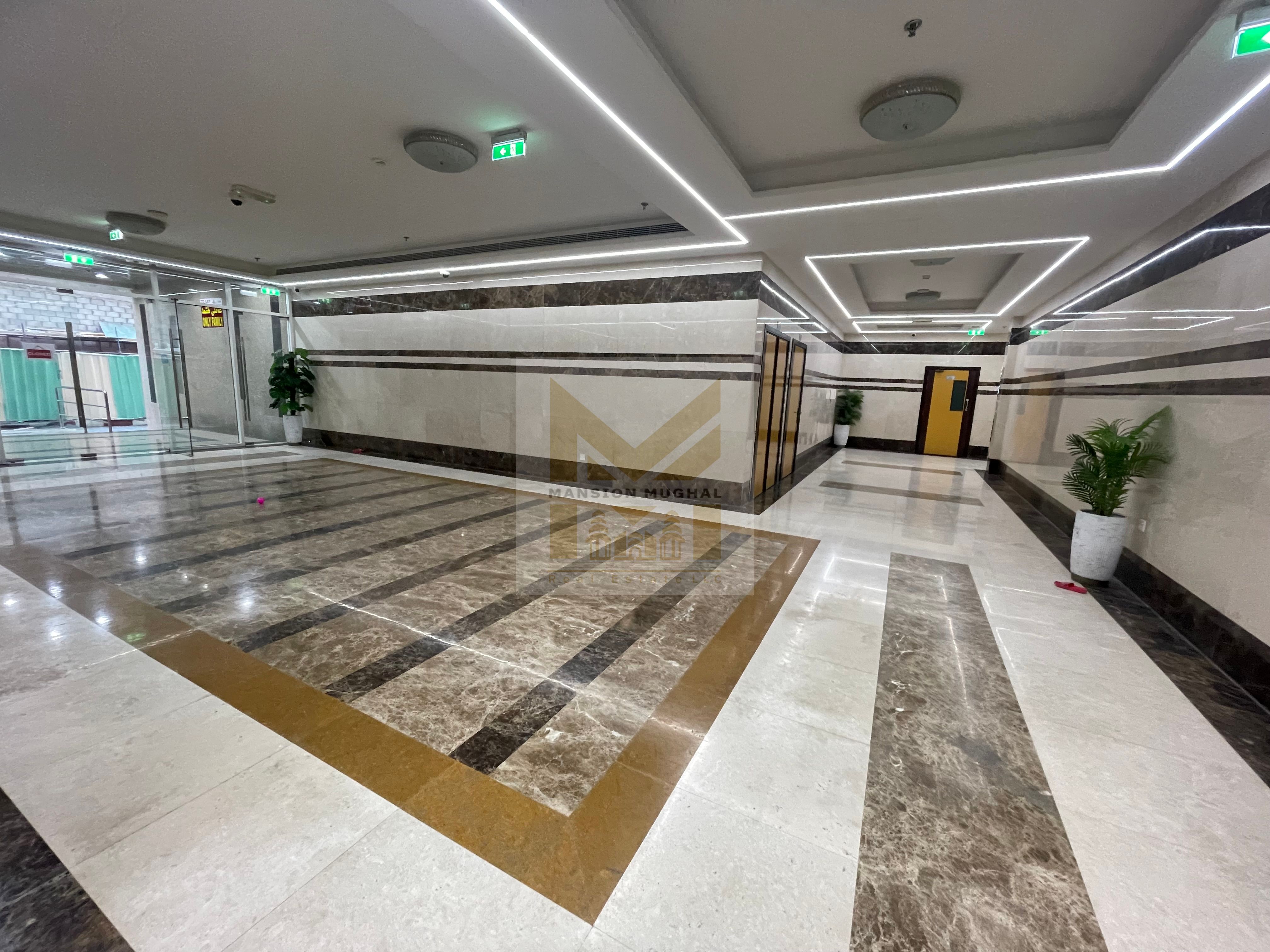 Luxury & Lavish 2-Br//Bright & Spacious//wardrobe & Balcony + Open View//1-Covered Parking//4Chqs