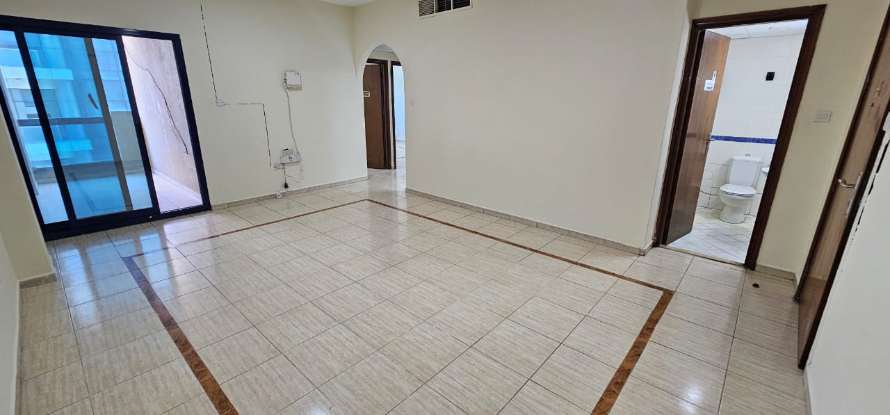 3 Bed | Family Building | Walk to Metro & Mall of the Emirates | Prime Location