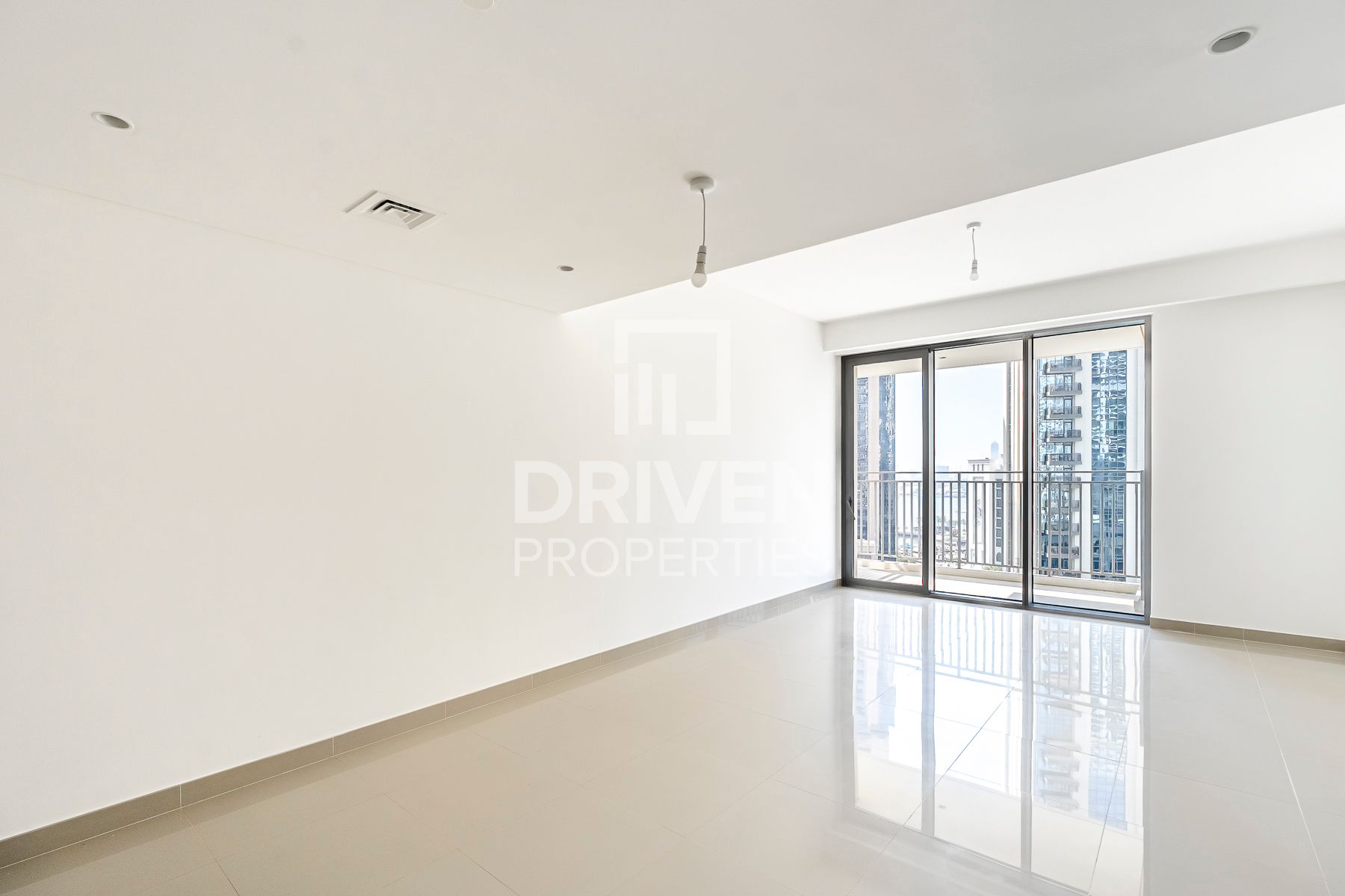 Chiller Free | Spacious Layout | Burj and Sea View