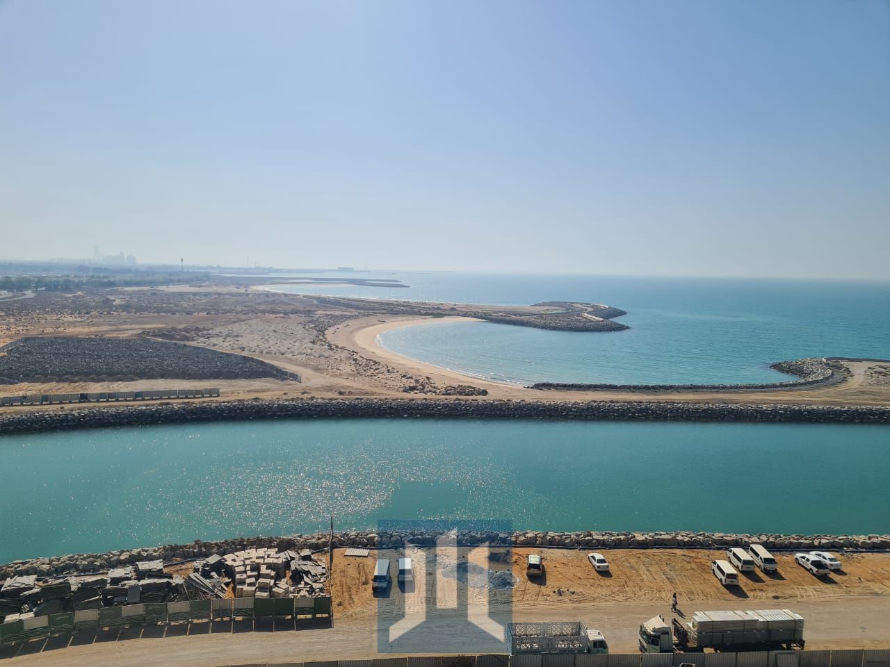 SEA and LAGOON VIEW, 8th Floor Corner, just 2 minutes' walk from Nikki Beach
