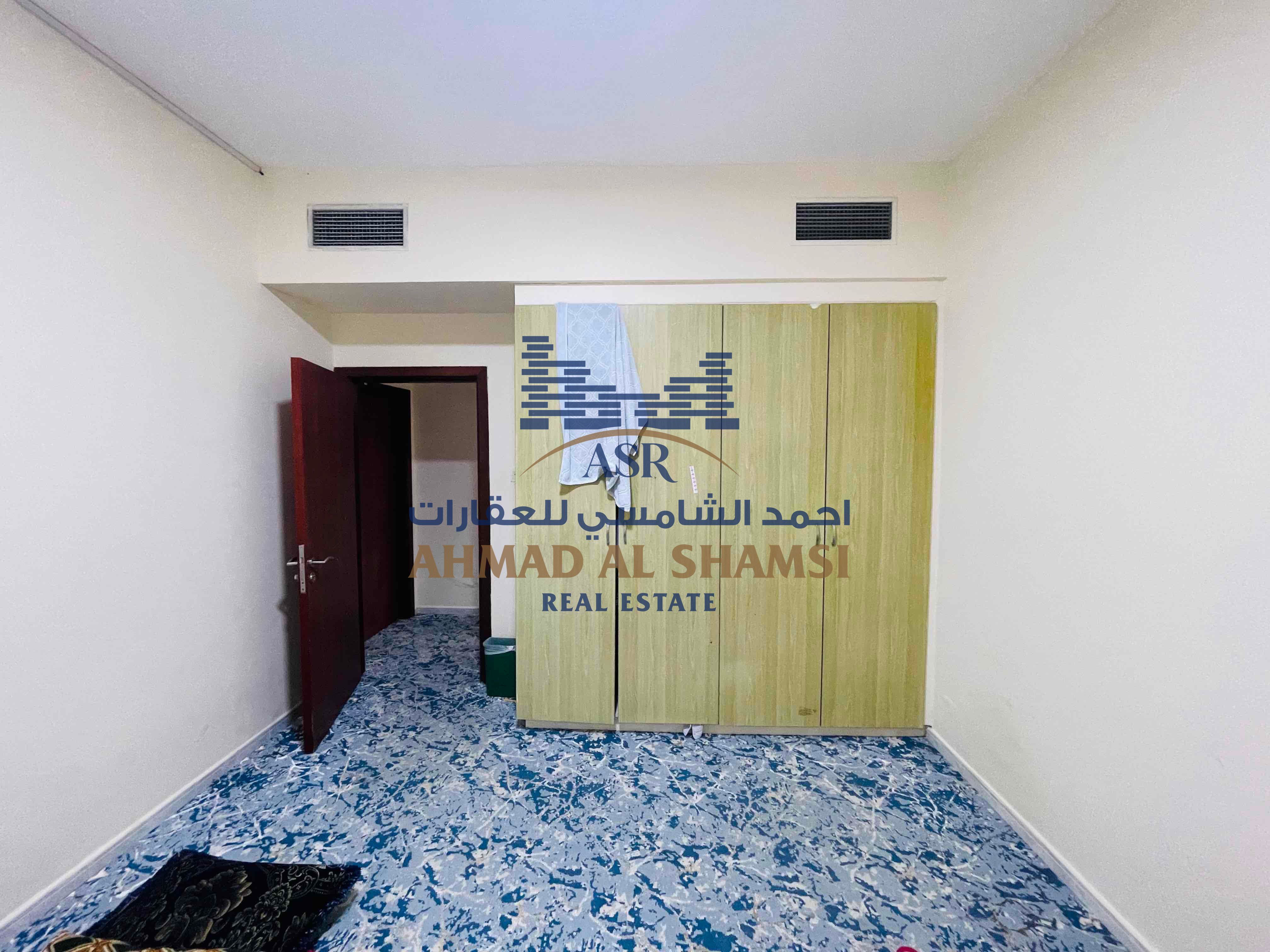 apartment card