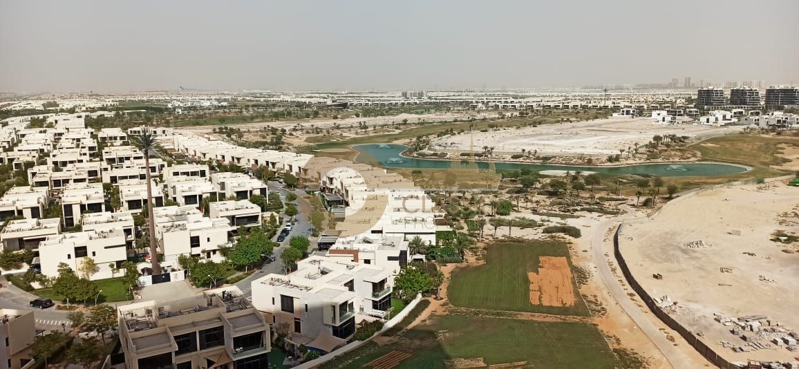 Golf View | Mid-Floor | Golf Course View