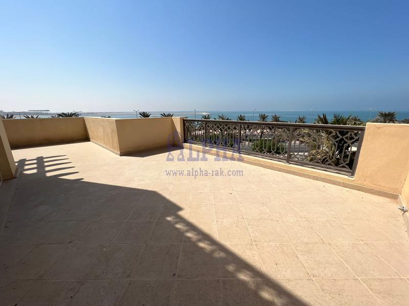 For sale| Amazing View | Spacious Apartment