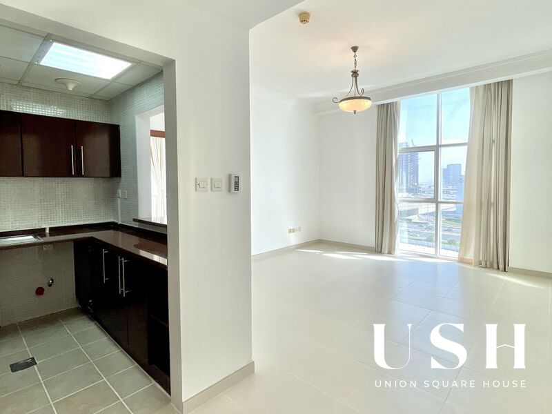 apartment card