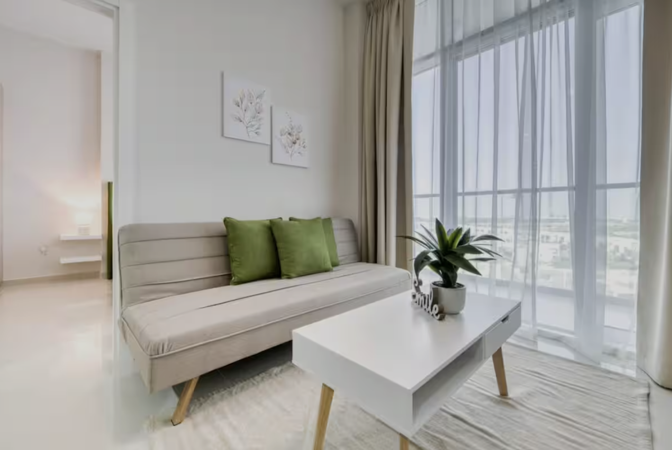 Cosy 1 Bedroom Apartment in Golf Vita, Damac Hills