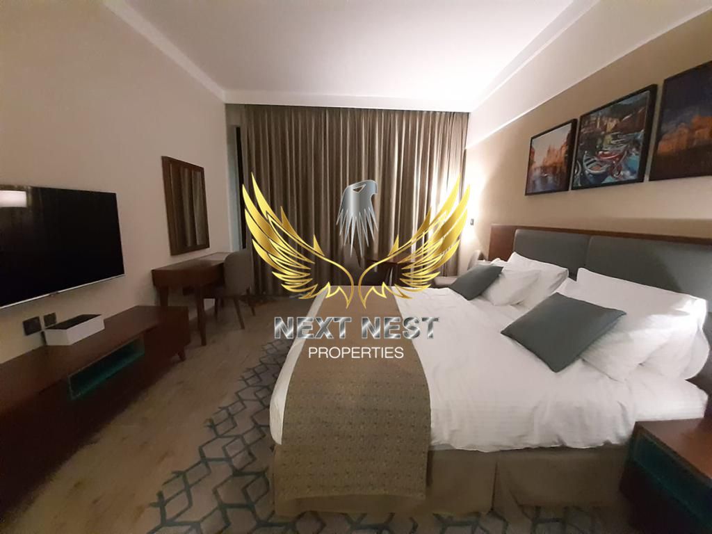 apartment card