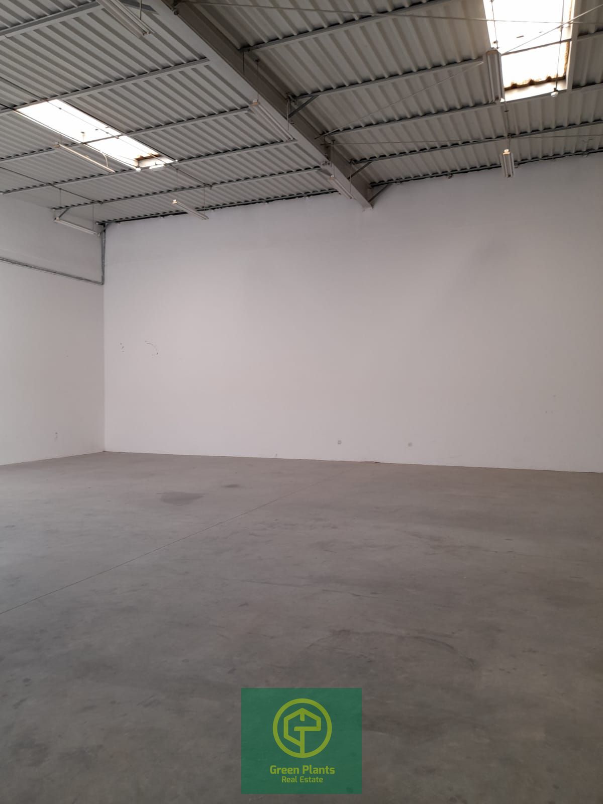 Umm Al Quwain 2,600 sq. Ft warehouse with