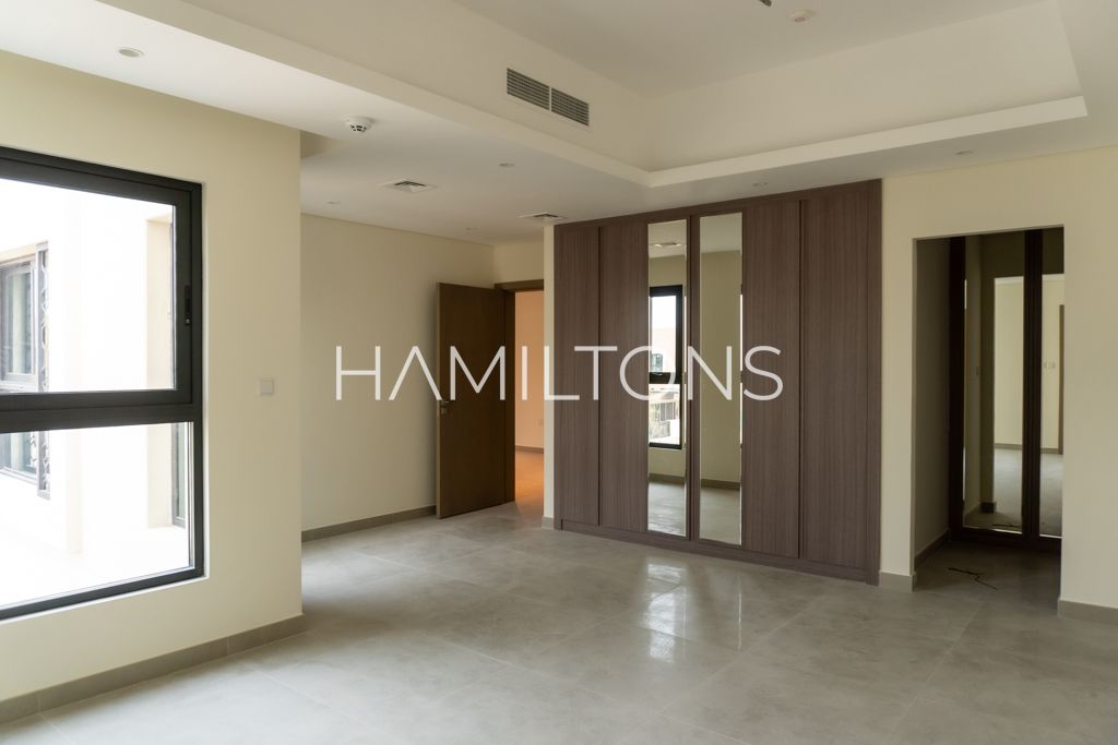 Own a Villa with a 10% down payment | Exclusive Community | Luxury Modern Home | Easy Payment Plans | Resale