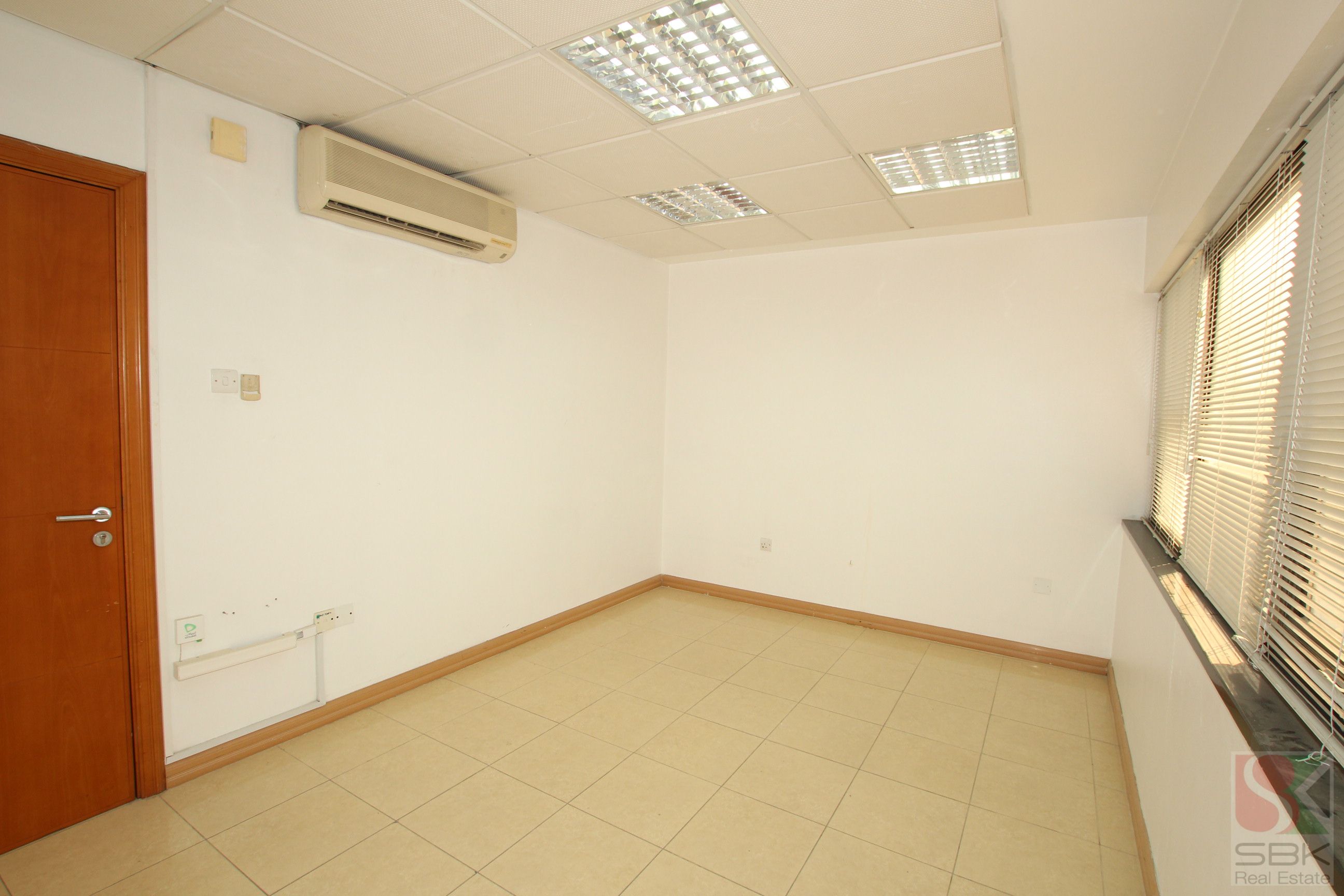 Office Space | Chiller Free | Ready to Rent