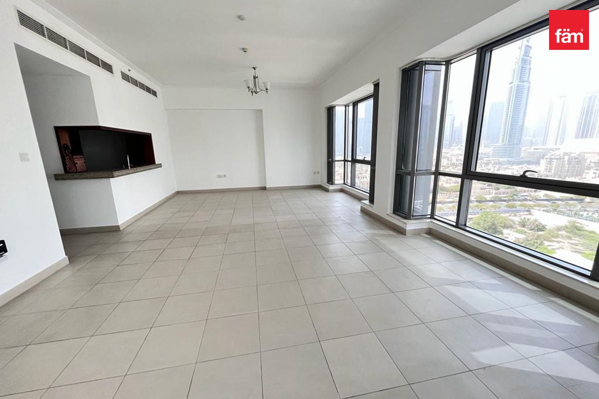 Partial Burj Khalifa View | Tenanted | Unfurnished