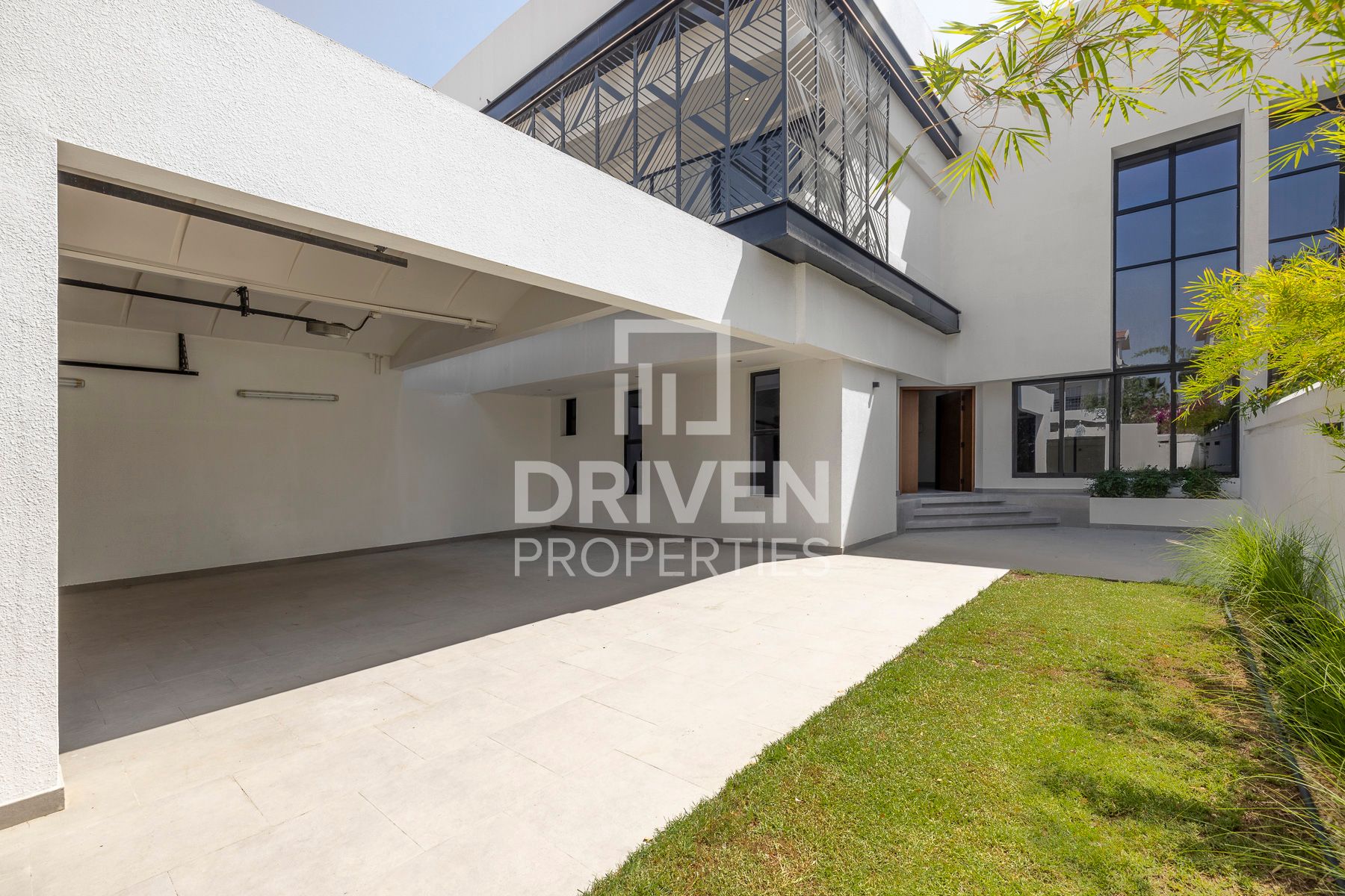 Elegant Villa | Modern Layout with Private Pool