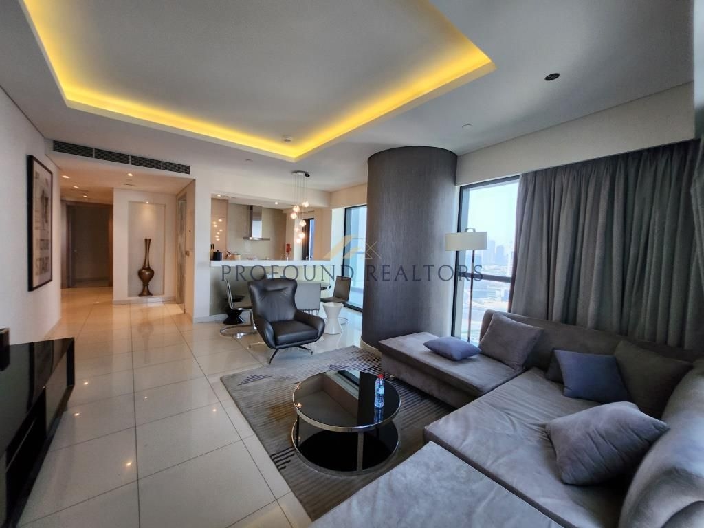 apartment card