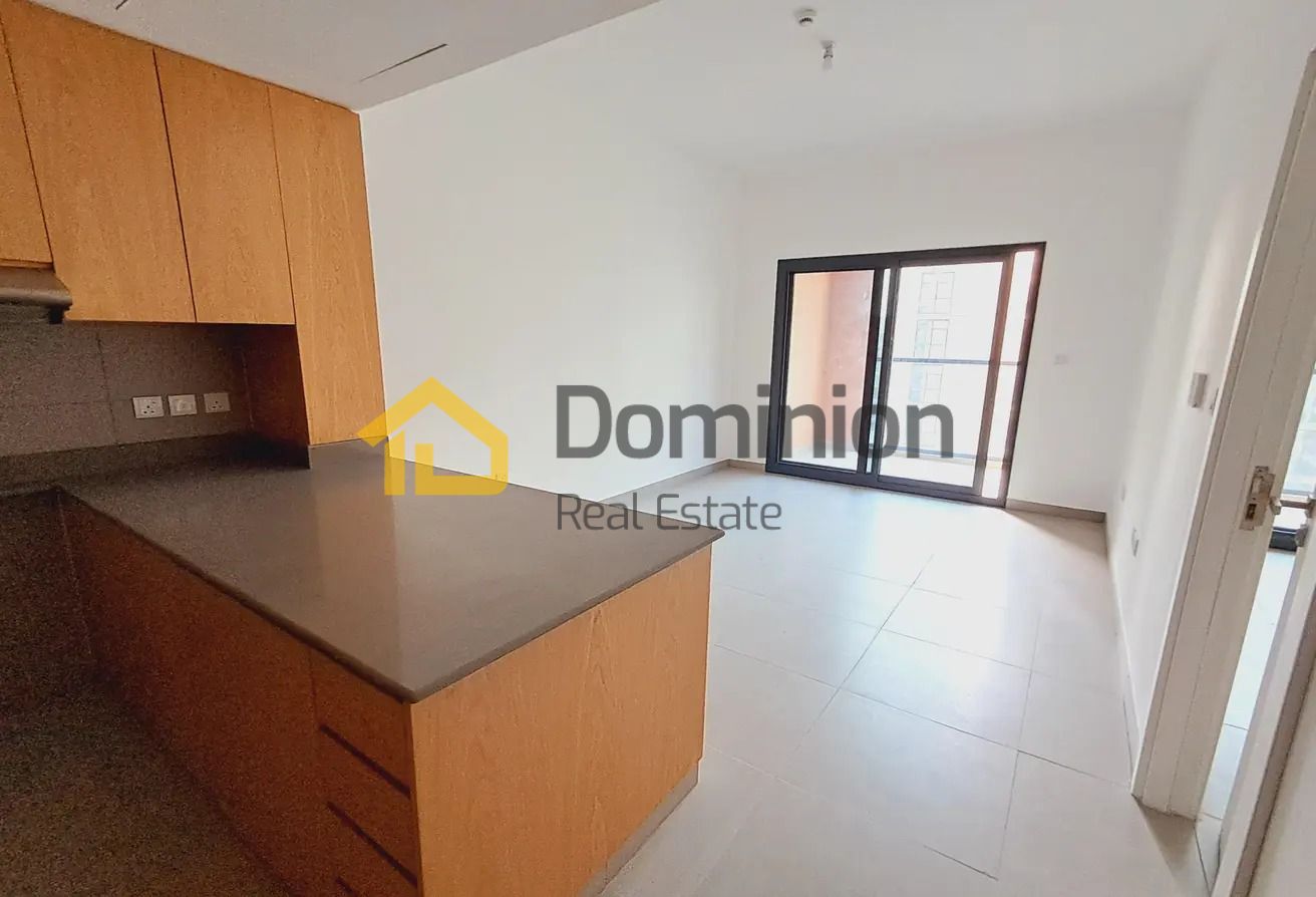 Luxury 1 BHK Brand new - Pool View