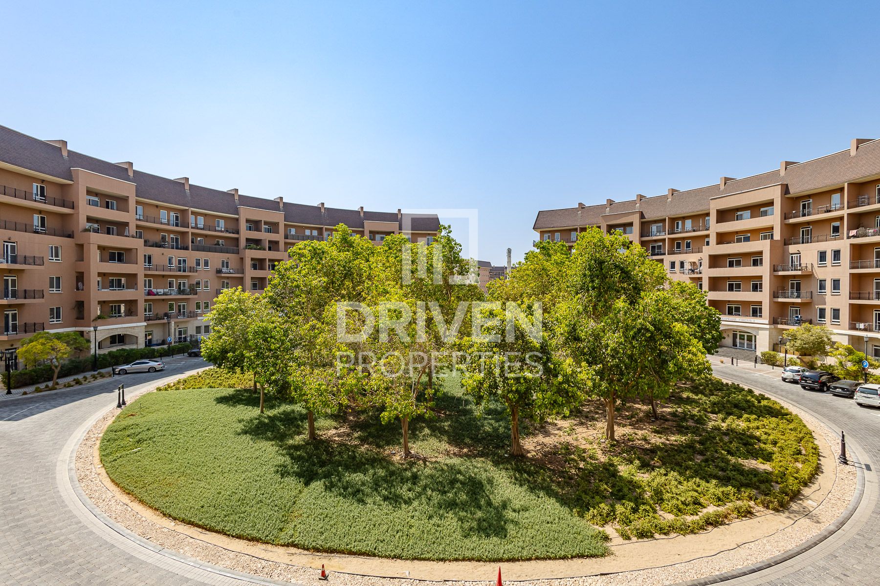 apartment card