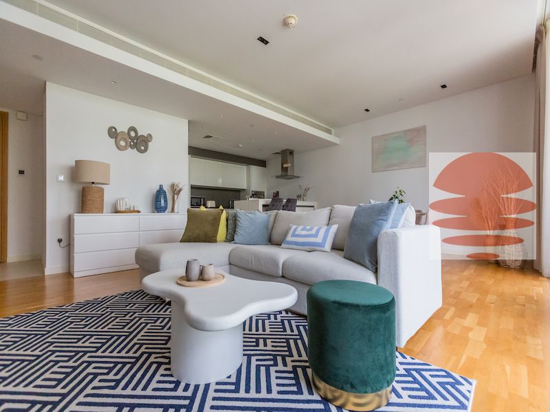 apartment card