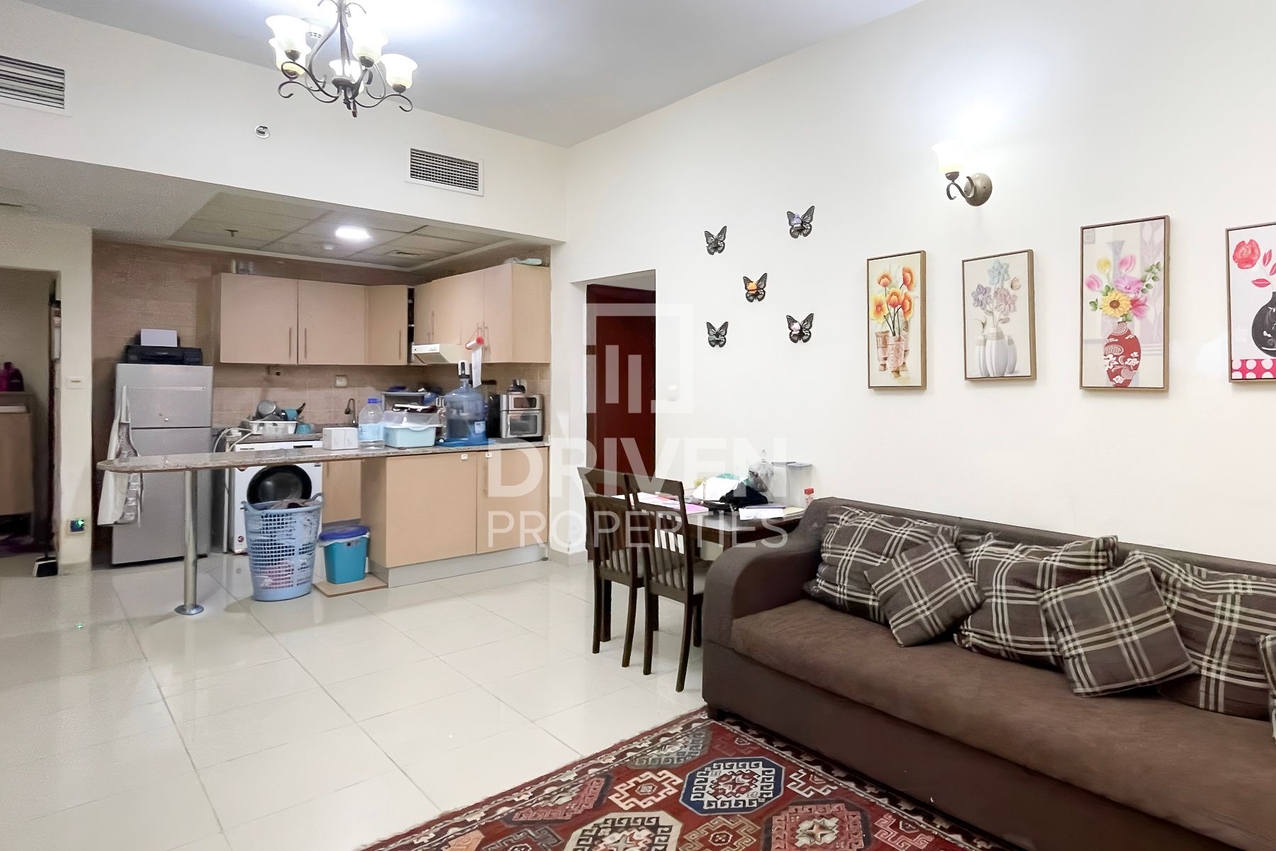 apartment card