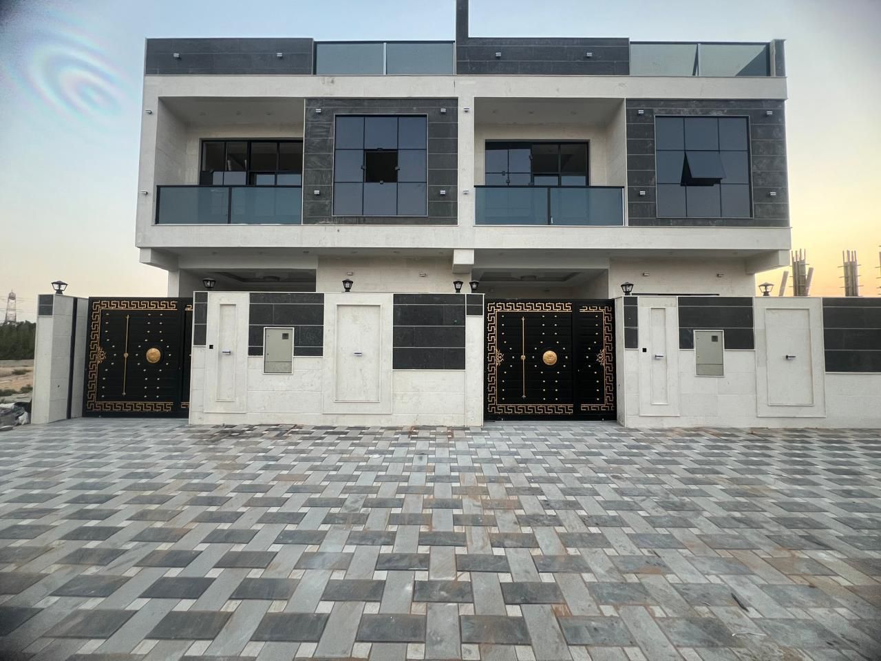 Spacious 7 BR Townhouse in Al Yasmeen for Sale