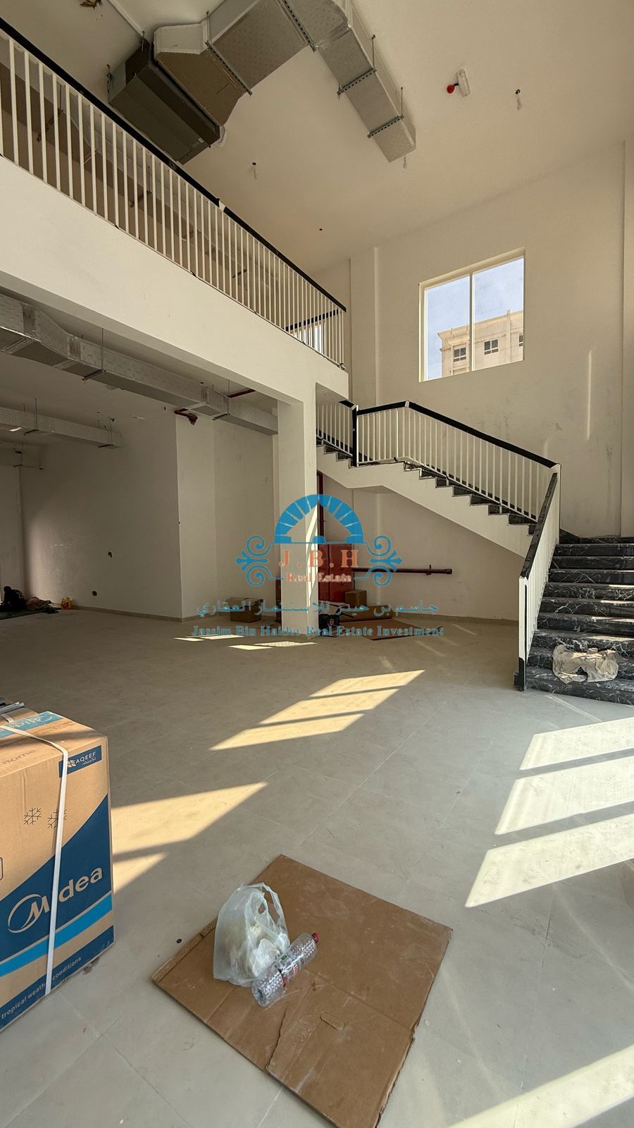 Showroom for rent in Sharjah, Al Majarra area