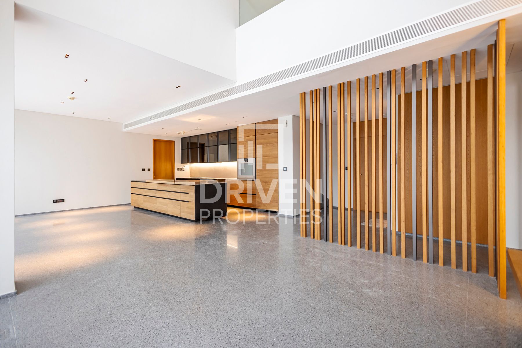 Upgraded Layout | High Floor | Duplex Type