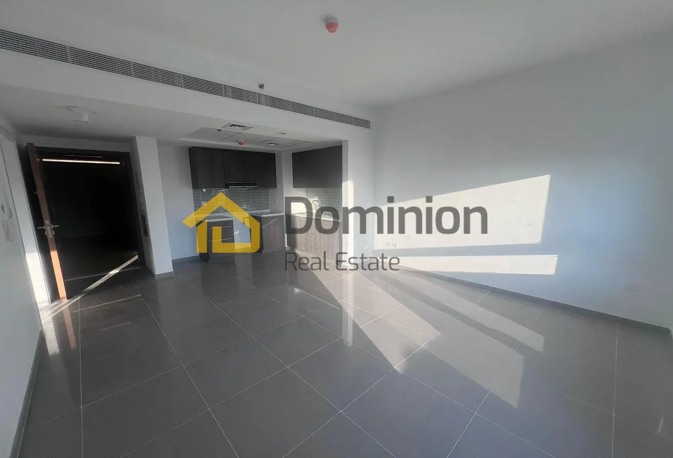 Great Deal | Premium Location | Ready To Move In | Resale