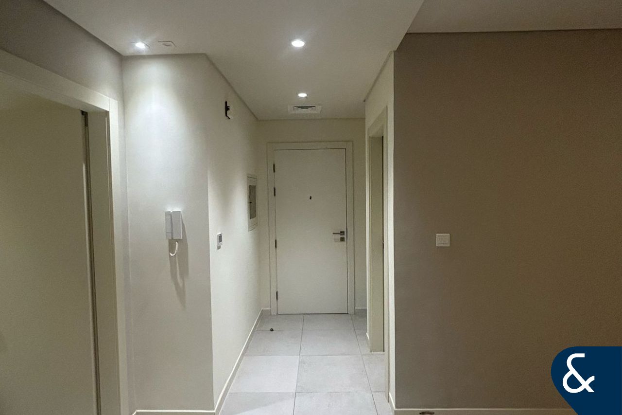 Vacant | Unfurnished | Great layout