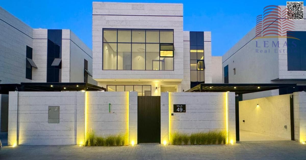For sale, a villa in Al-Yasmeen area, very excellent location, freehold