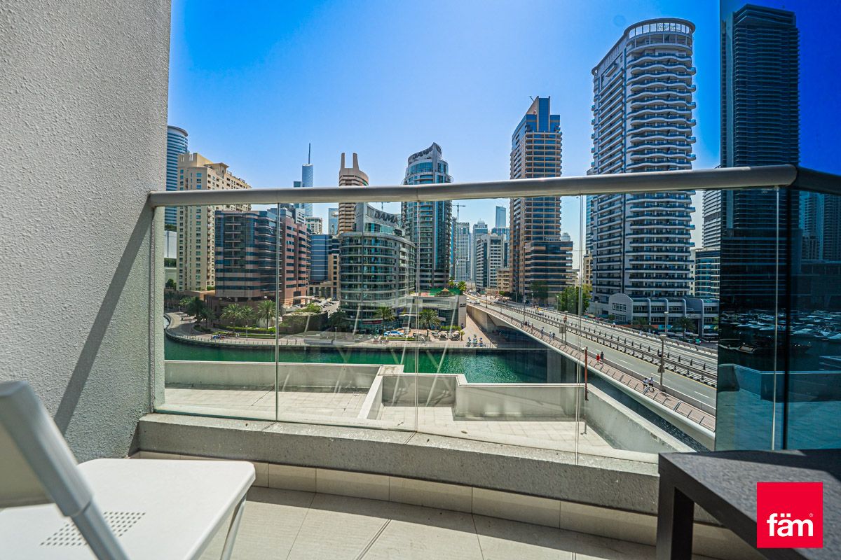 Luxury amenities | Furnished | Corner Unit