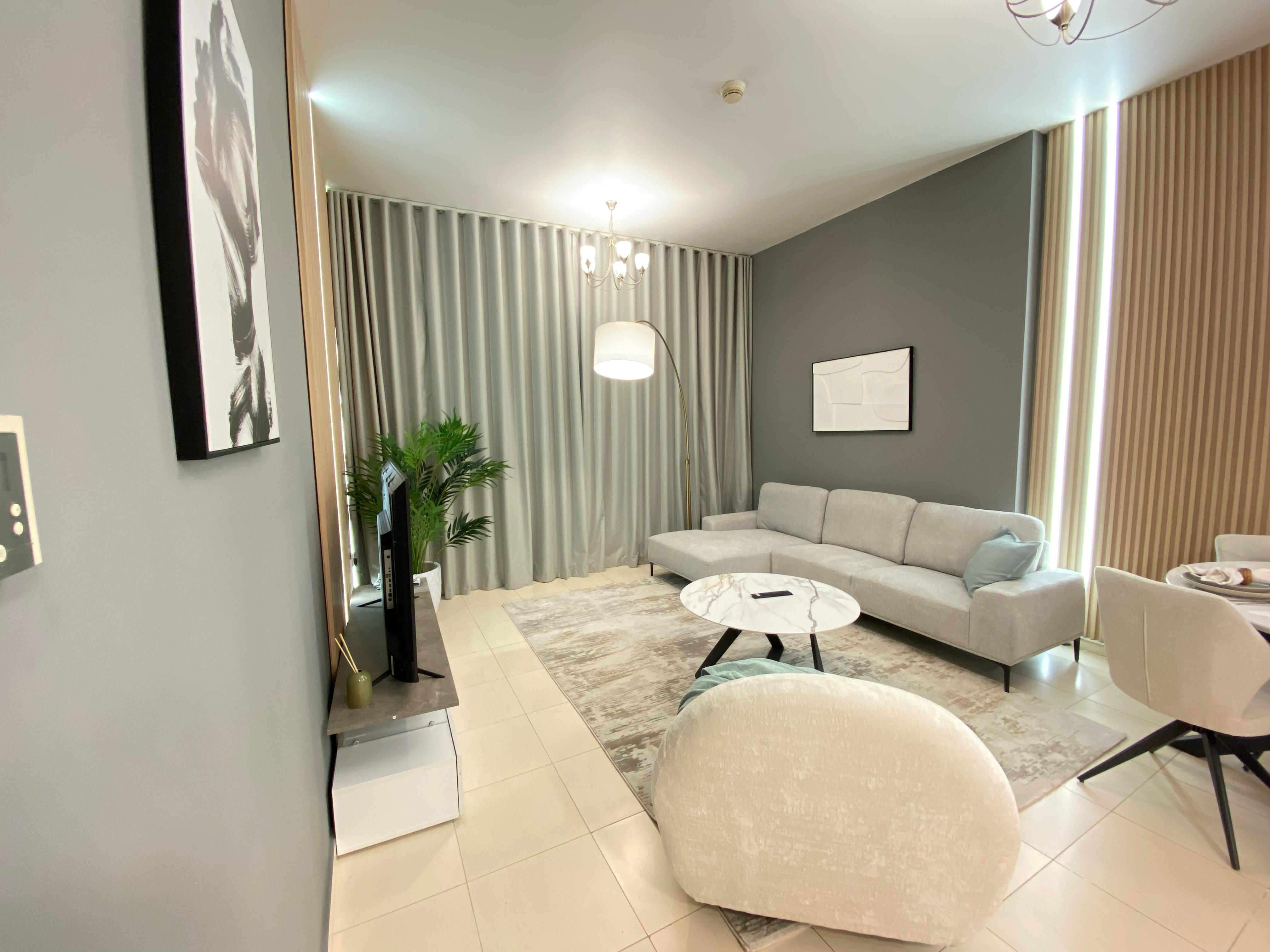 apartment card
