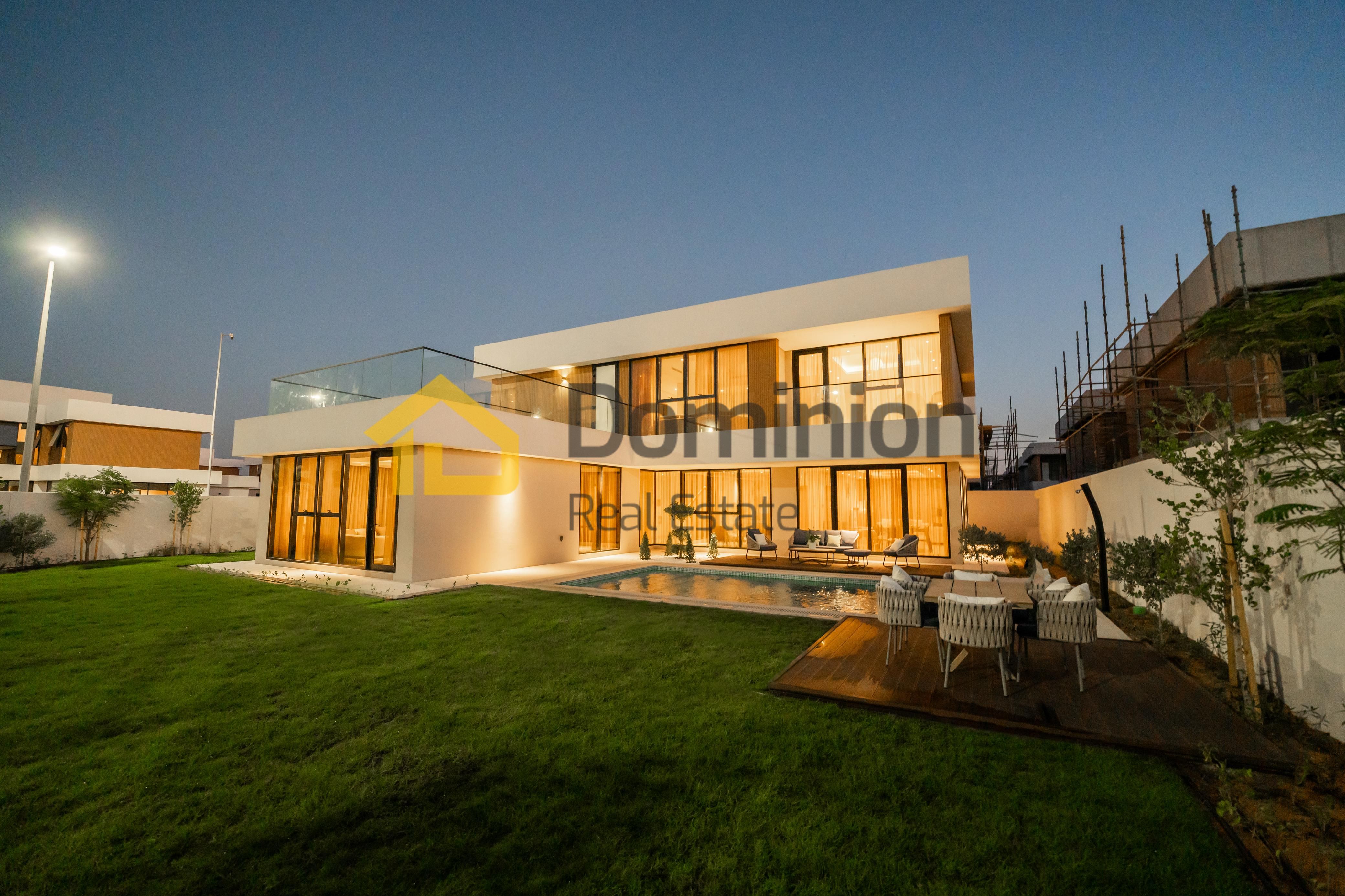 LUXURY FINISHING | BEST PRICE | HIGH ROI | PREMIUM AMENITIES