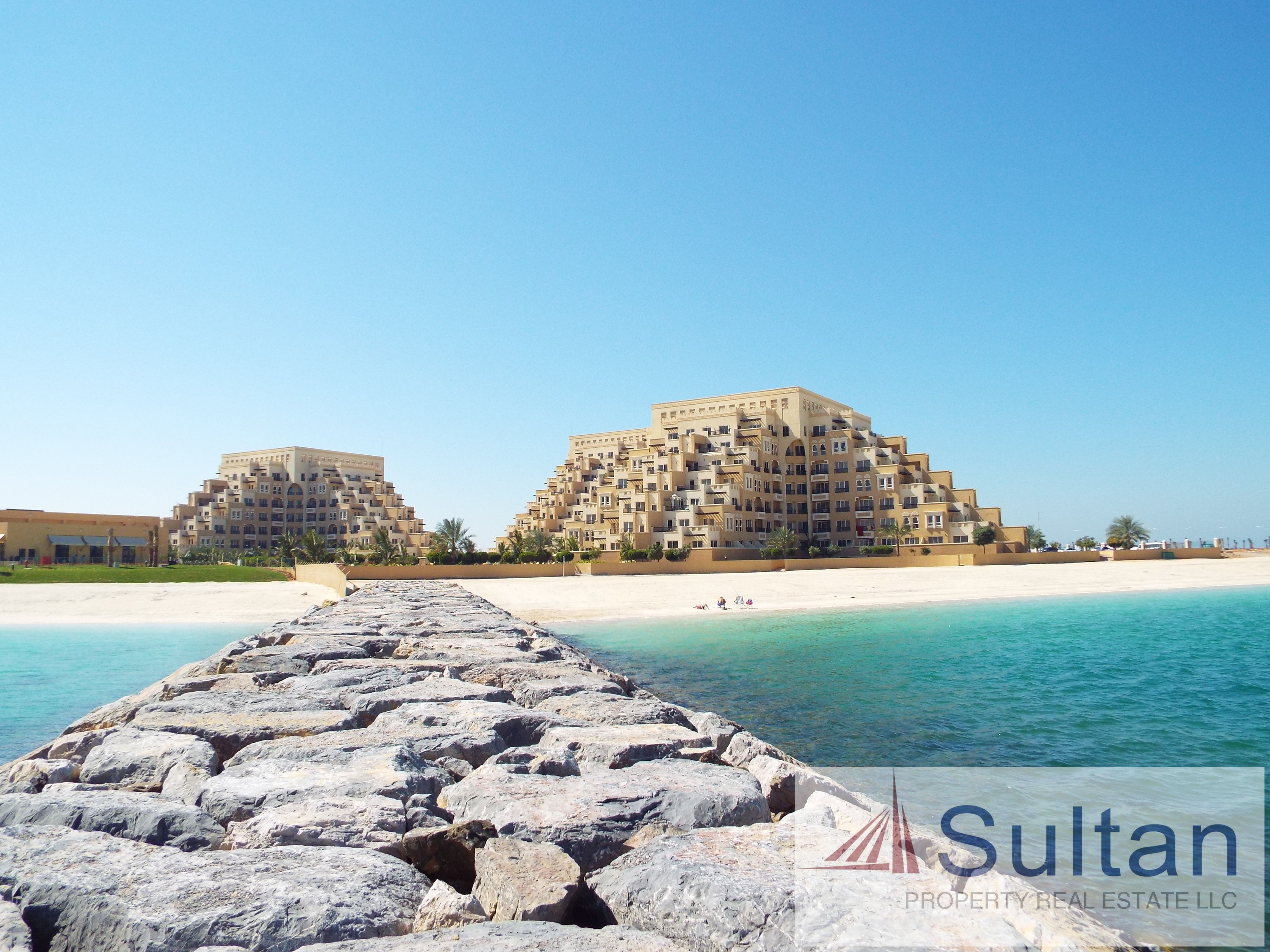 Bright sea view 3 BR Penthouse