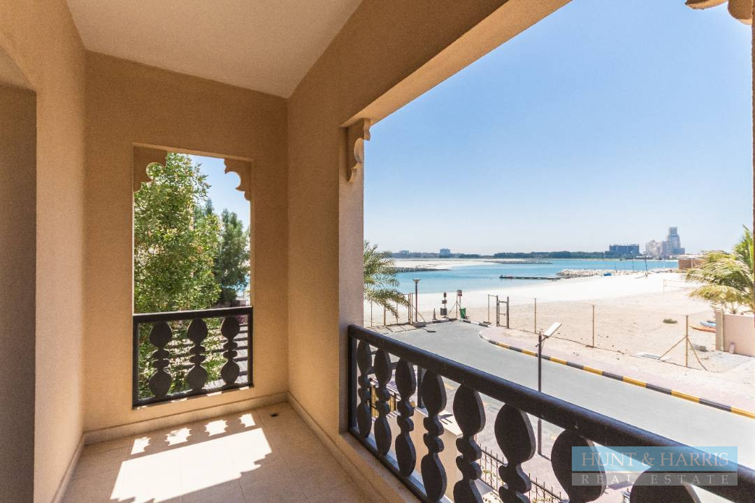 4 Bedroom Villa for Rent Al Hamra Village - Lagoon and Golf View