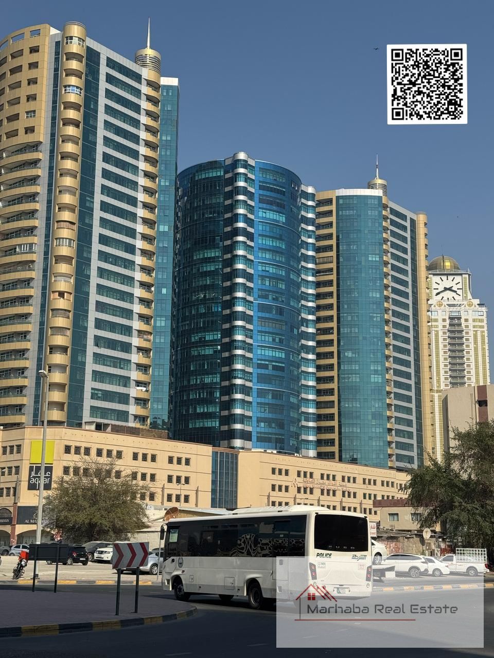 Luxury 2BHK | Sea View | 3 Baths | Horizon Towers | High Floor | Spacious Layout