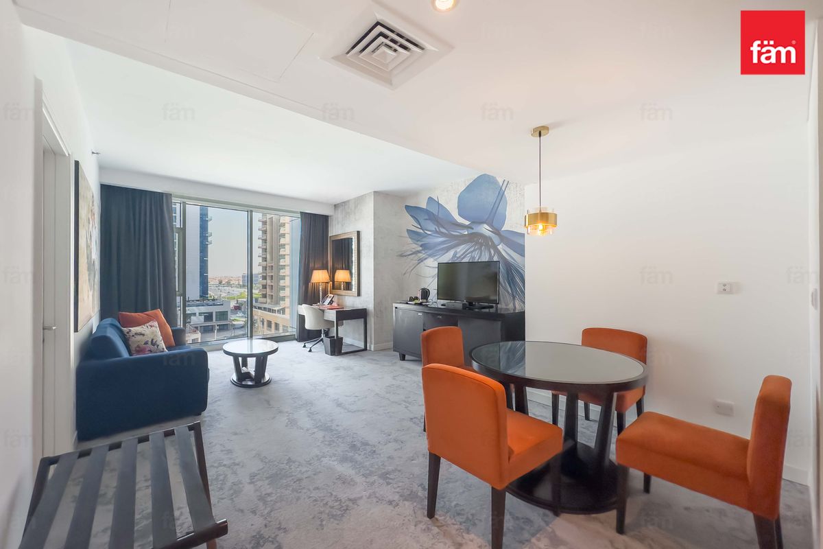 apartment card