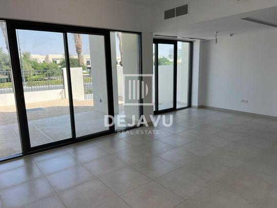 Spacious Layout 3BR|Ready To Move In| In 2 Cheques