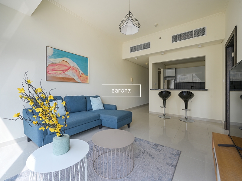 apartment card