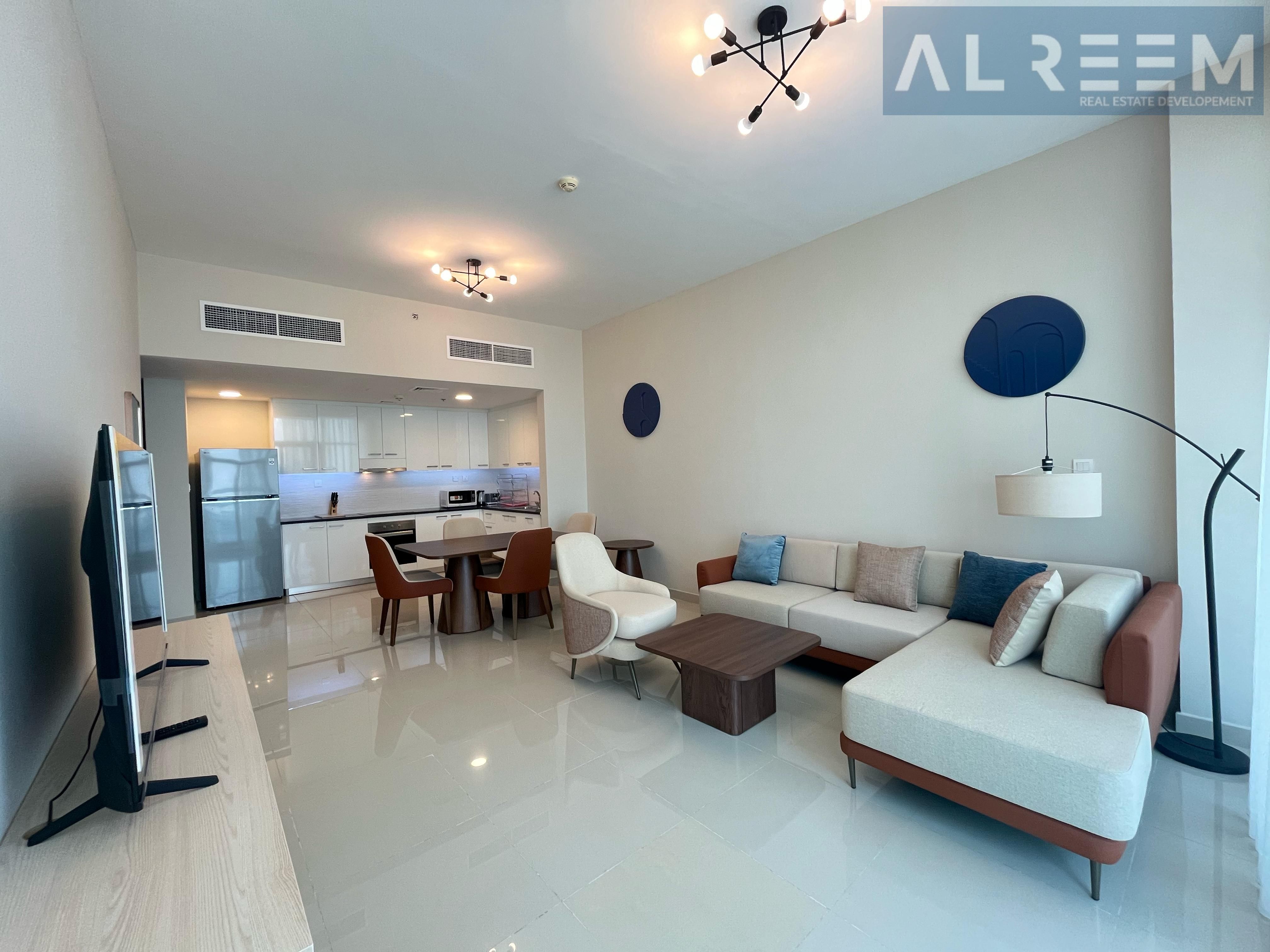 LAVISH , LUXURY 2BHK FULLY FURNISHED IN PRIME LOCATION