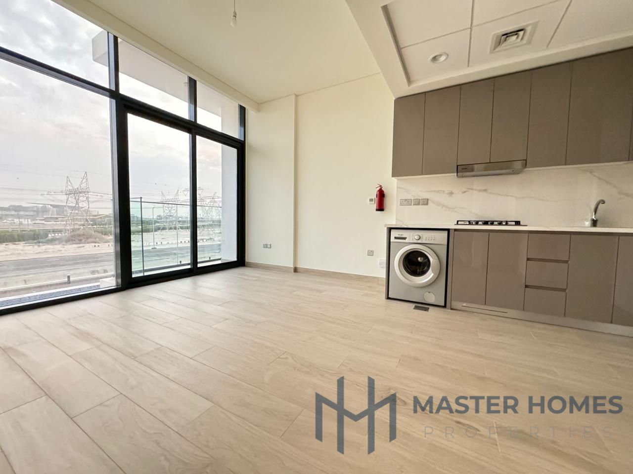 Vacant | High Floor | Pool View | Opulent