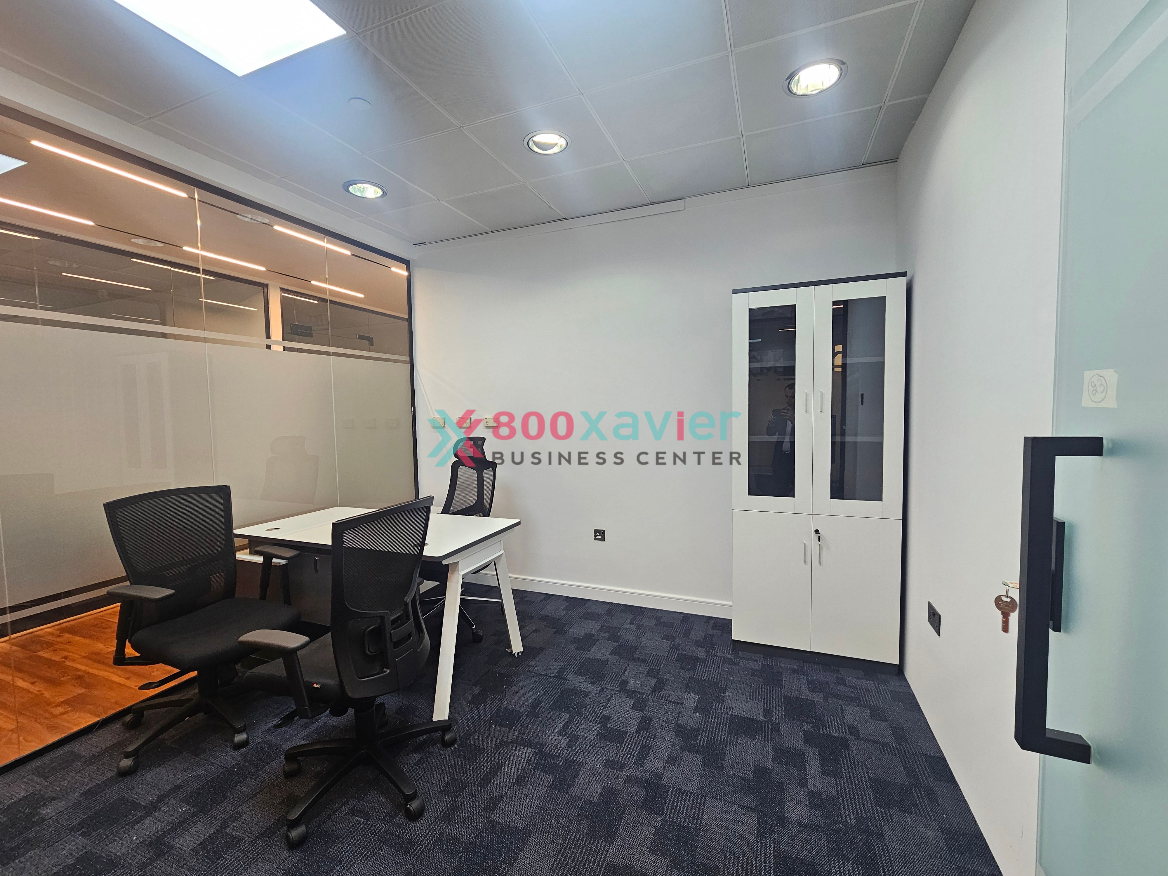 FULLY FURNISHED OFFFICES || WITH AMAZING SHEIKH ZAYED ROAD VIEW || CLOSE TO EMIRATES TOWER METRO
