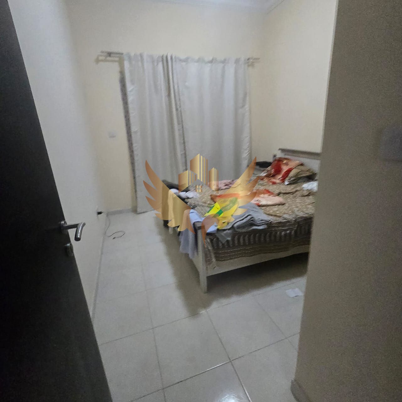 apartment card