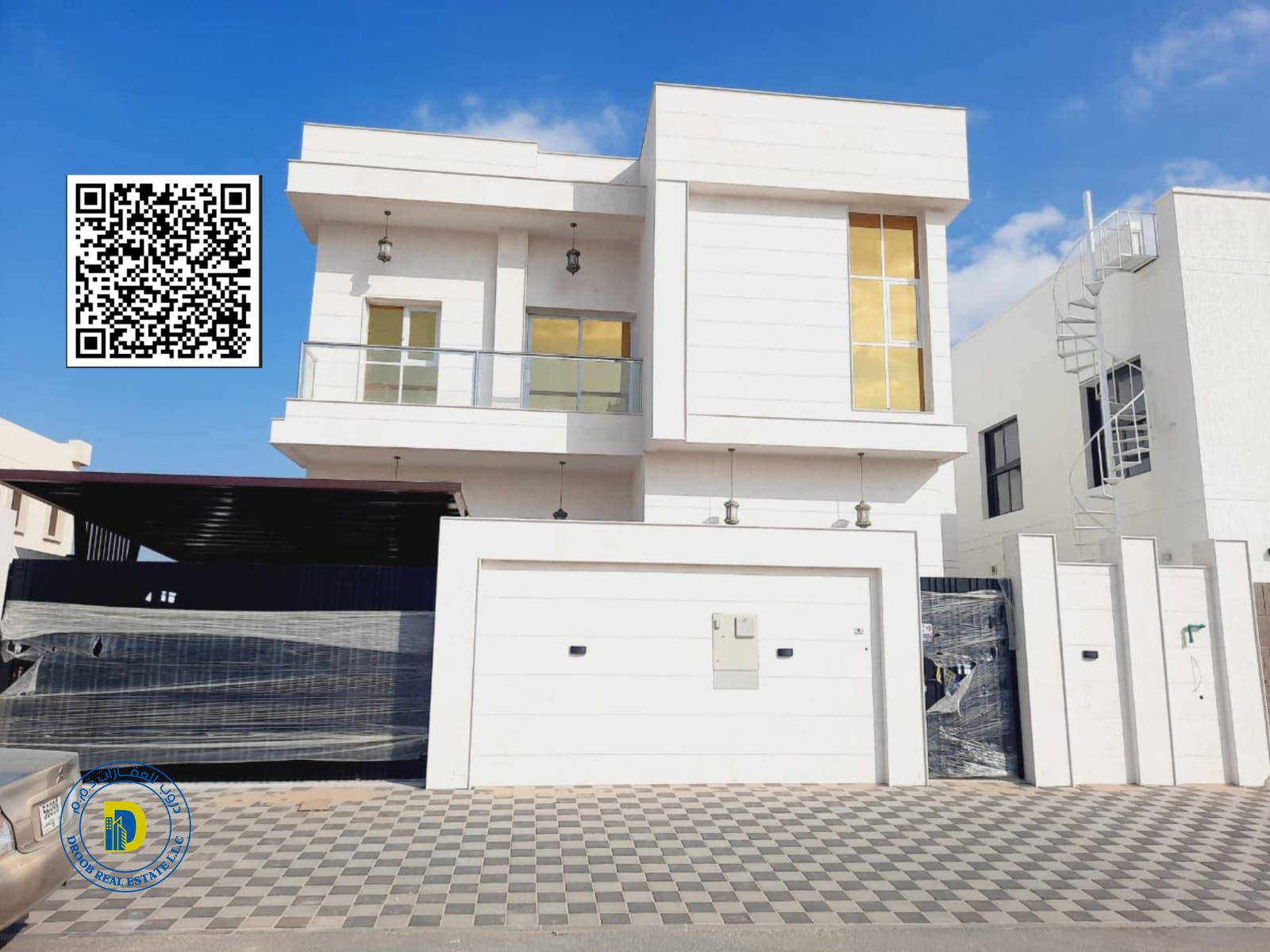 Excellent 5-room villa in Al Yasmine area, Ajman, modern finishing, freehold for all nationalities, 100% bank financing