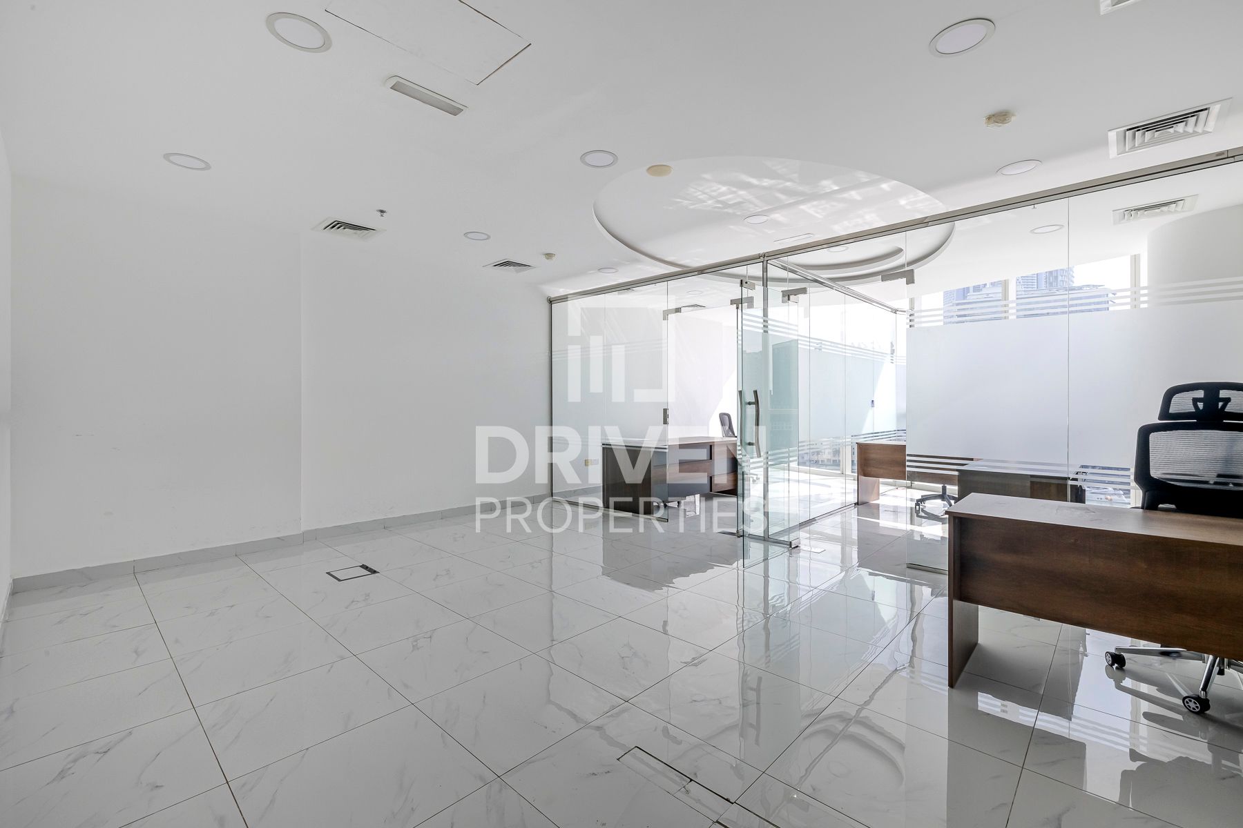Canal View | Glass Partitioned | Investors Deal
