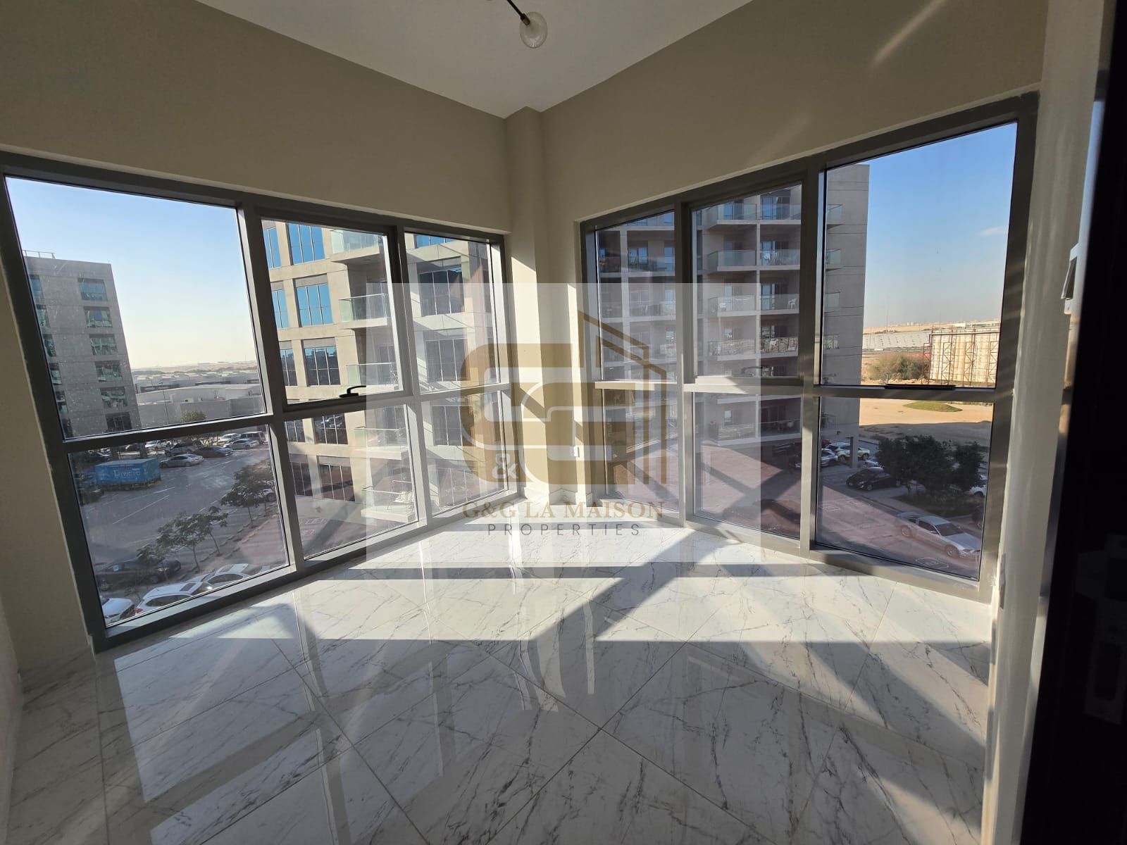 apartment card