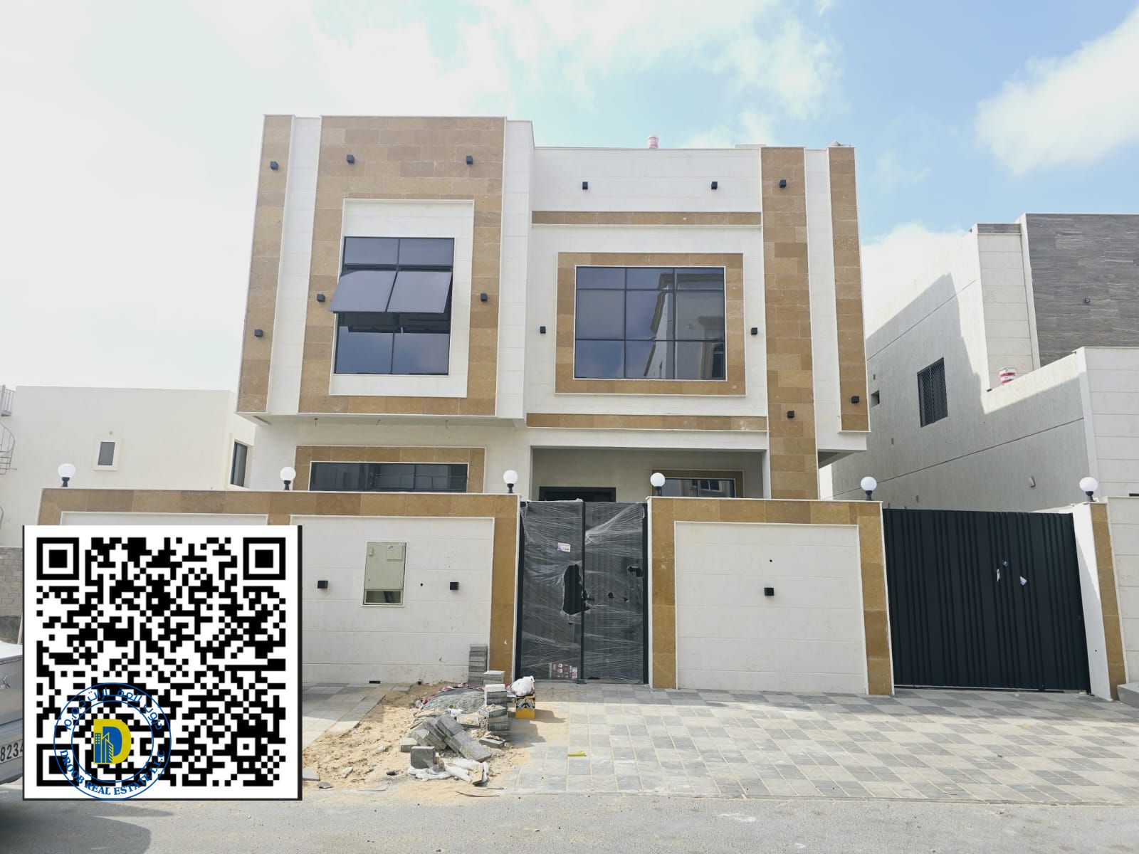 Luxury villa with 7 rooms, 3 halls and a roof for sale in Al Zahya area at a very special price