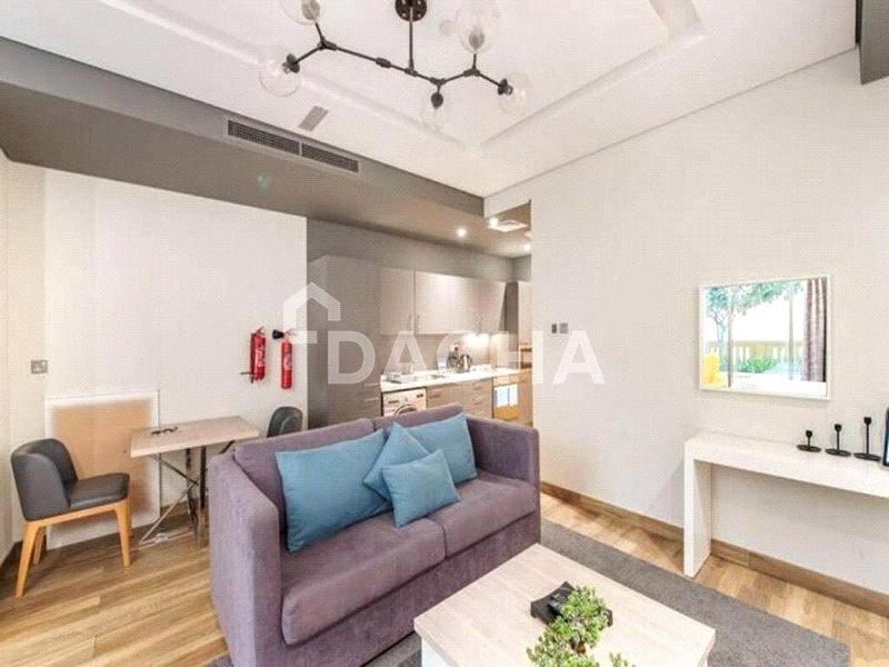 apartment card