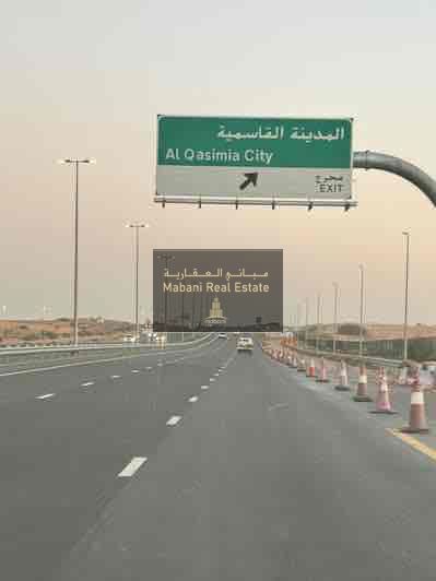 للبيع قطعتين متلاصقات فى المدينه القاسميه