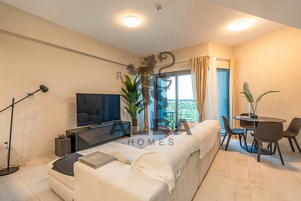 apartment card