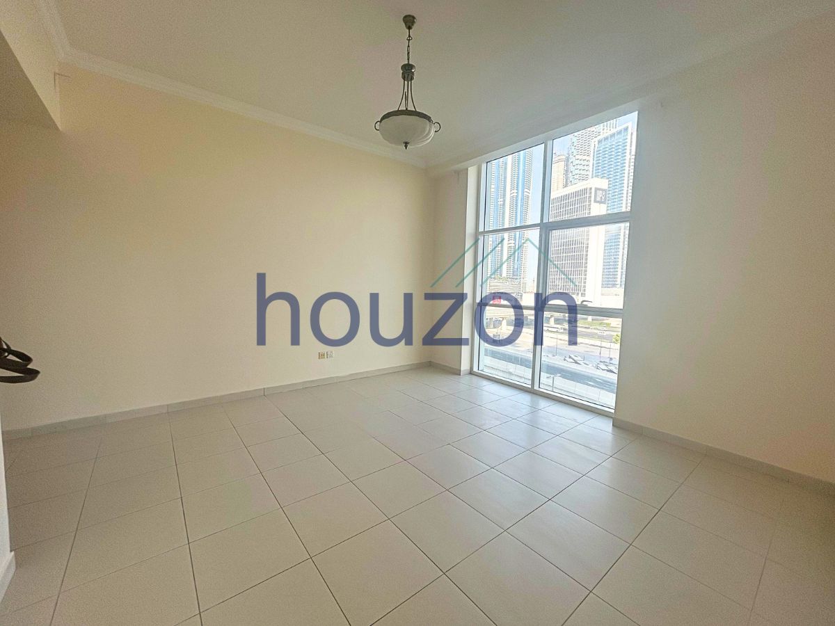 apartment card