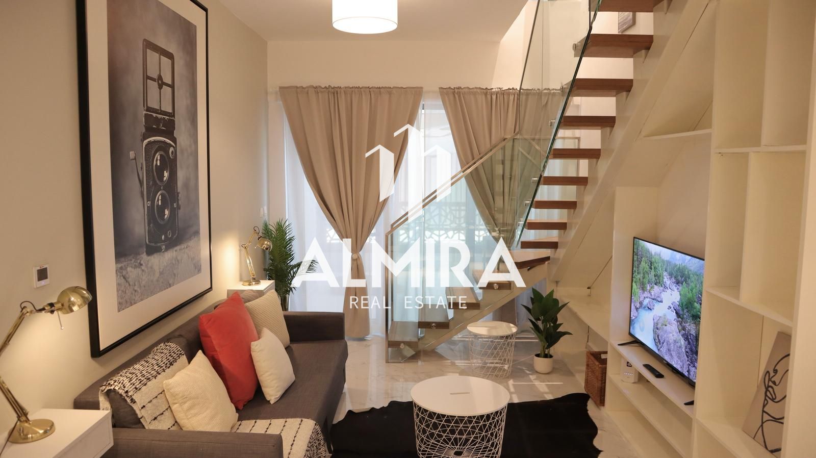 apartment card