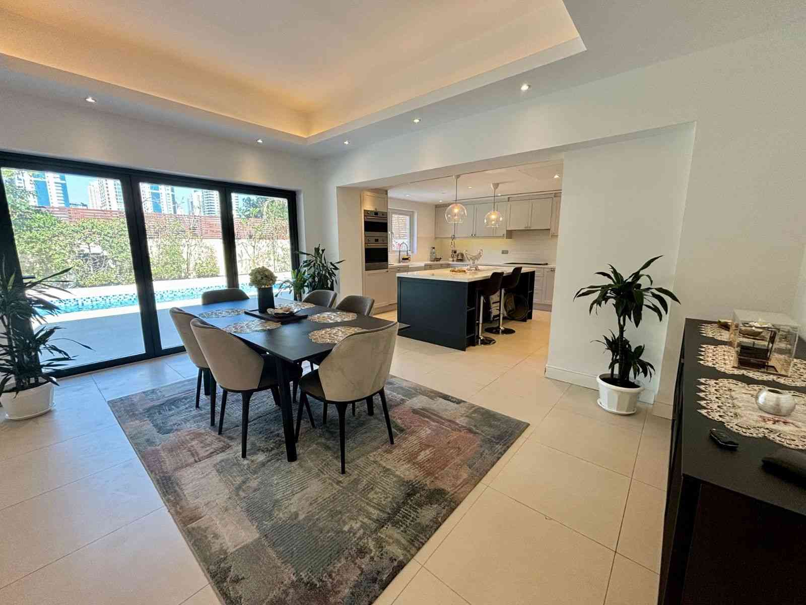 Fully Upgraded | Private Pool | Cul-De-Sac